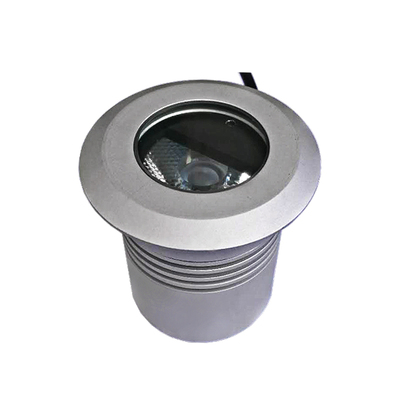 UG017